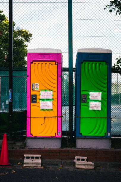 Best Porta potty rental near me  in Selma, CA